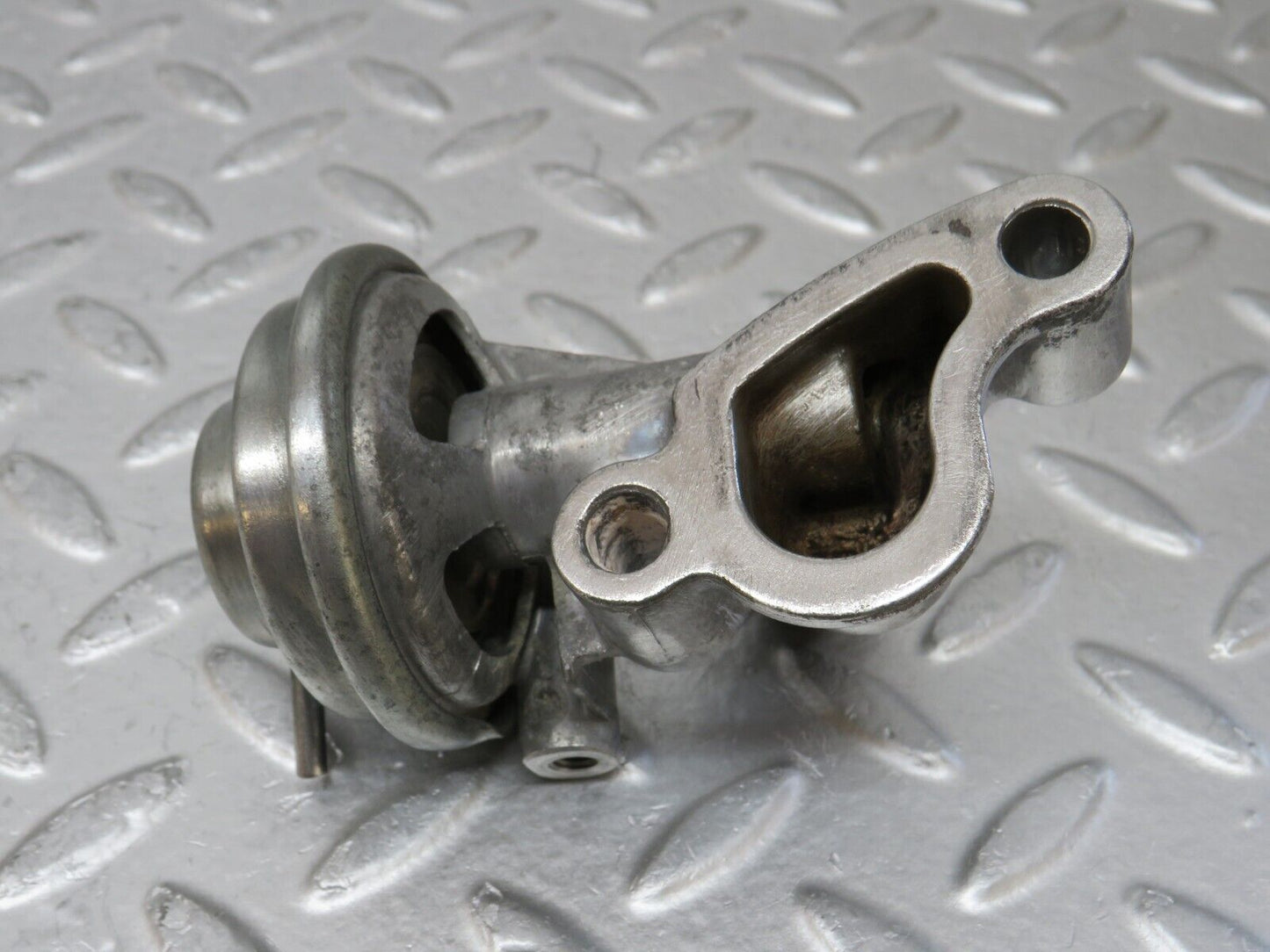 34943 Mercedes-Benz W210 320E Exhaust Gas Recirculation Valve EGR 1121400060