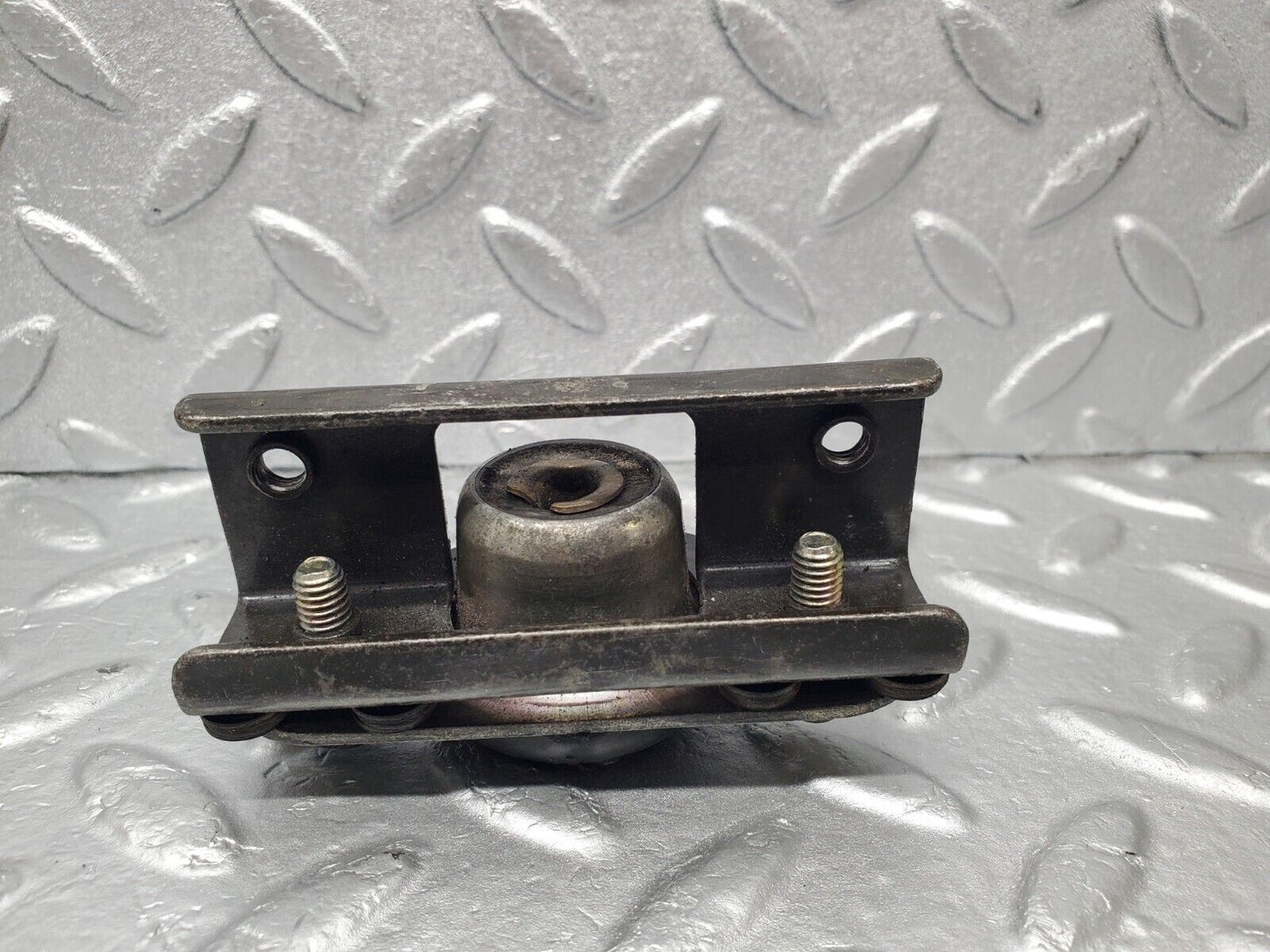47010 Mercedes-Benz R129 320SL Coupe Roof Lock Latch 1296300320