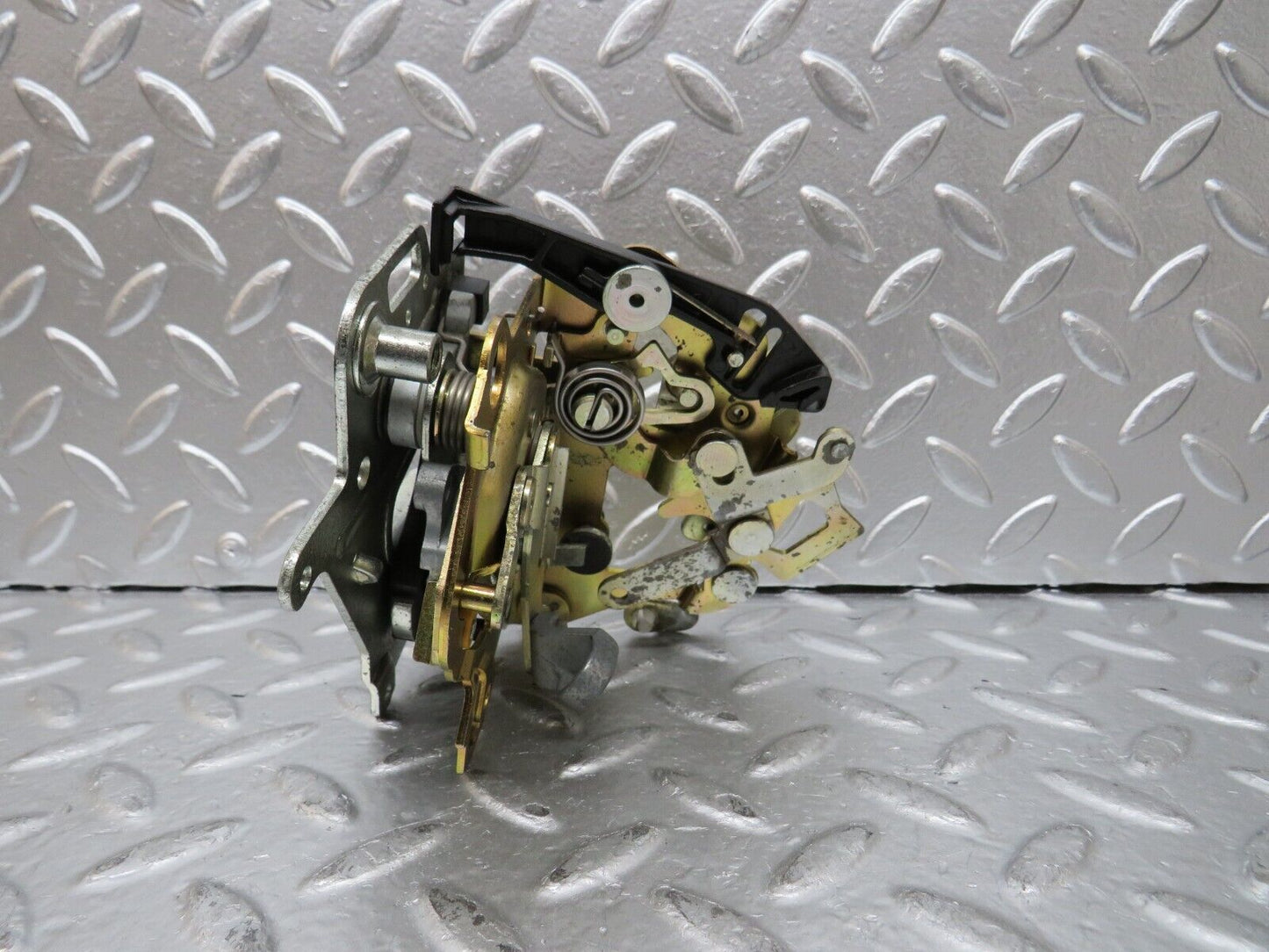 24951 Mercedes-Benz W140 S320 Rear Right Door Lock Mechanism 1407300235