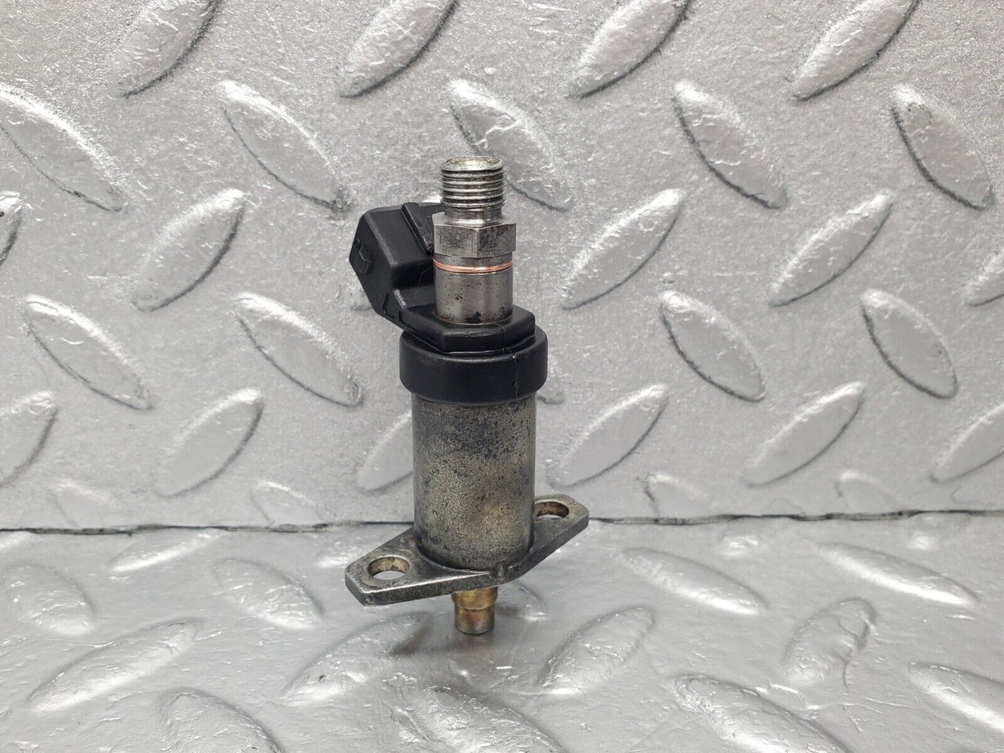 46322 Mercedes-Benz W123 230E Cold Start Valve Bosch 0280170403