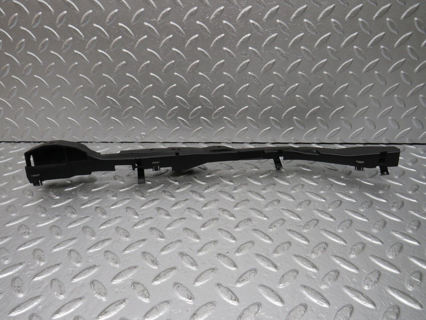 33298 Mercedes-Benz W202 C180 Front Panel Plastic Cover Trim 2026280407