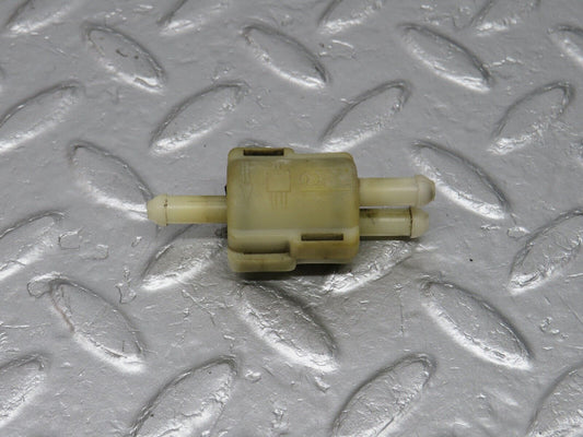 40689 Mercedes-Benz W123 300D Windscreen Washer Fluid Distributor