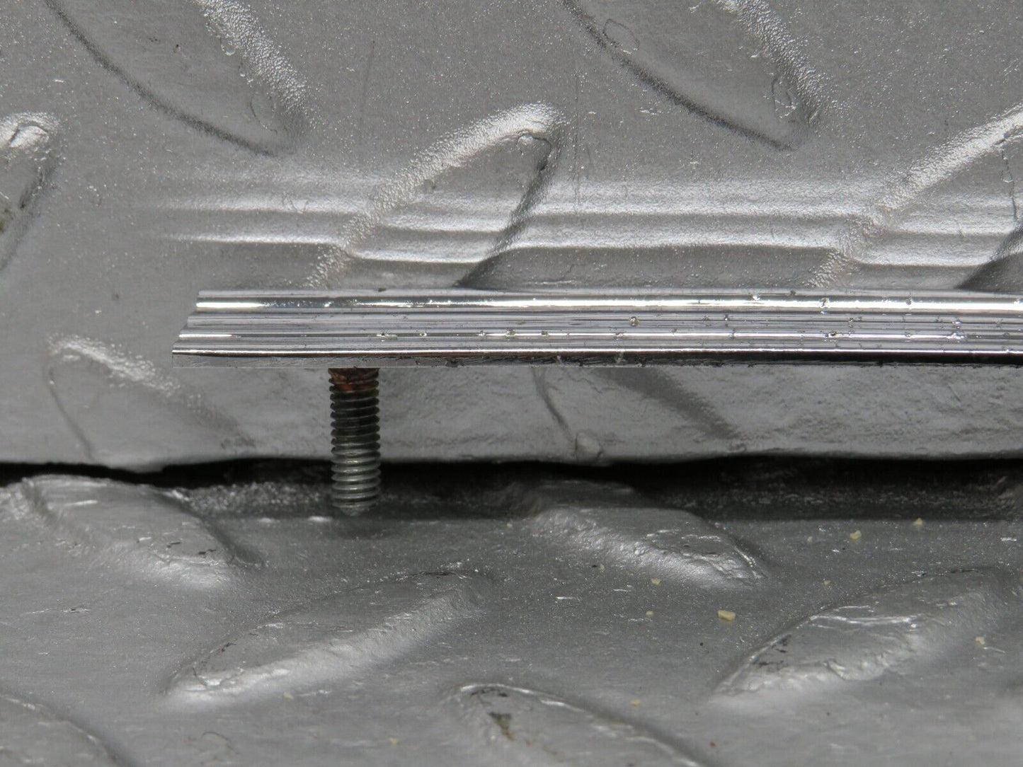 40474 Mercedes-Benz W110 230 Dashboard Chrome Trim