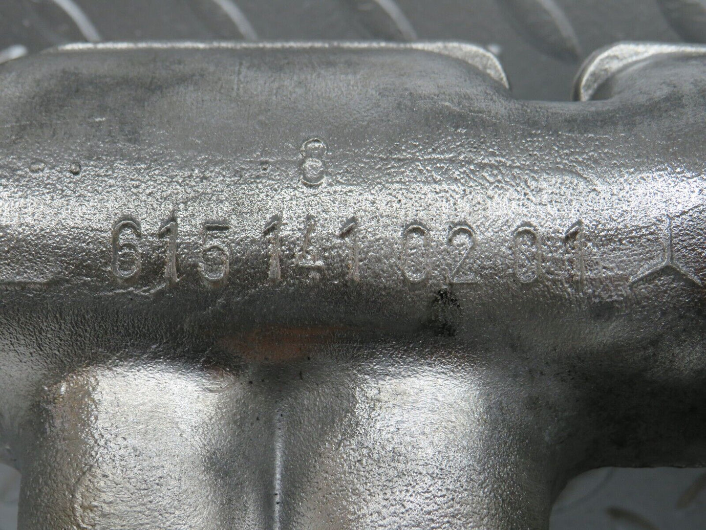 31142 Mercedes-Benz W123 200D Wagon Intake Manifold 6151410201