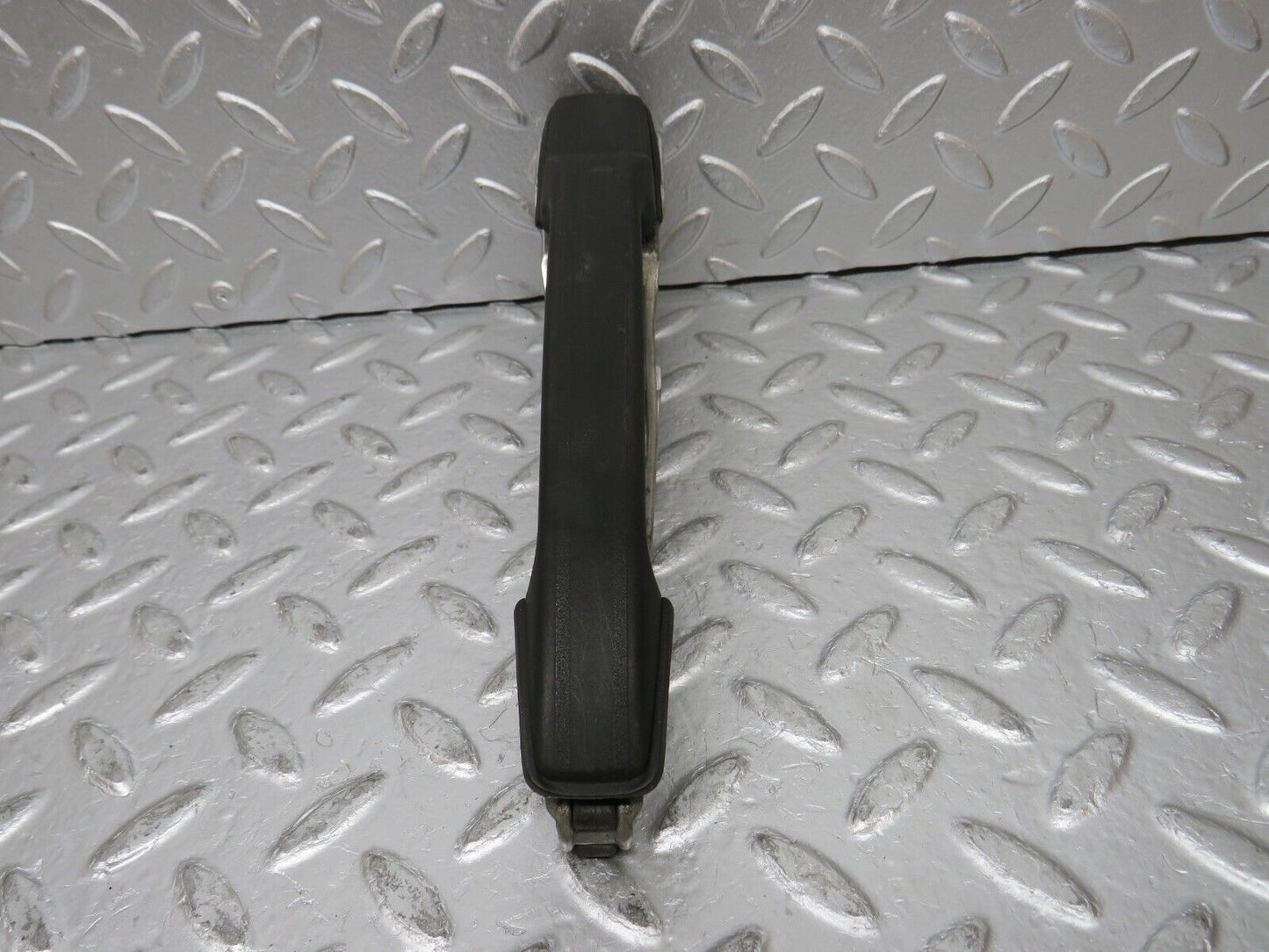 31713 Mercedes-Benz W201 190LE 1.8L Exterior Door Handle Rear Right