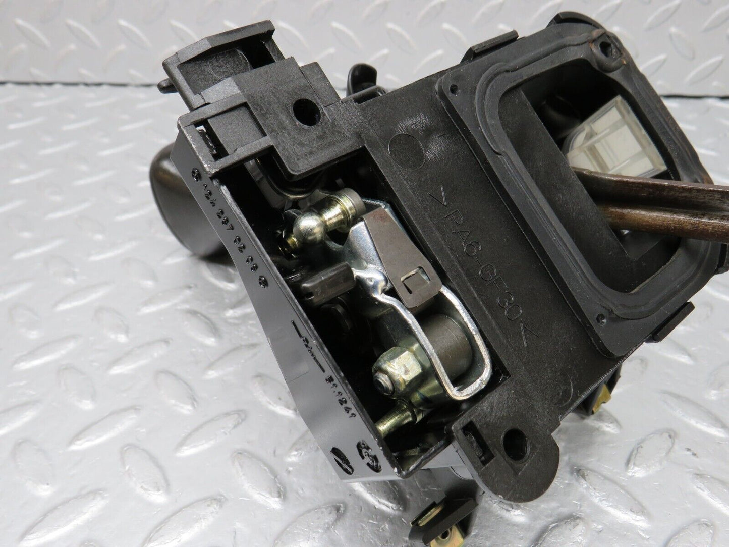 38502 Mercedes-Benz R129 280SL Coupe Automatic Gear Selector 1292670637 1242670206