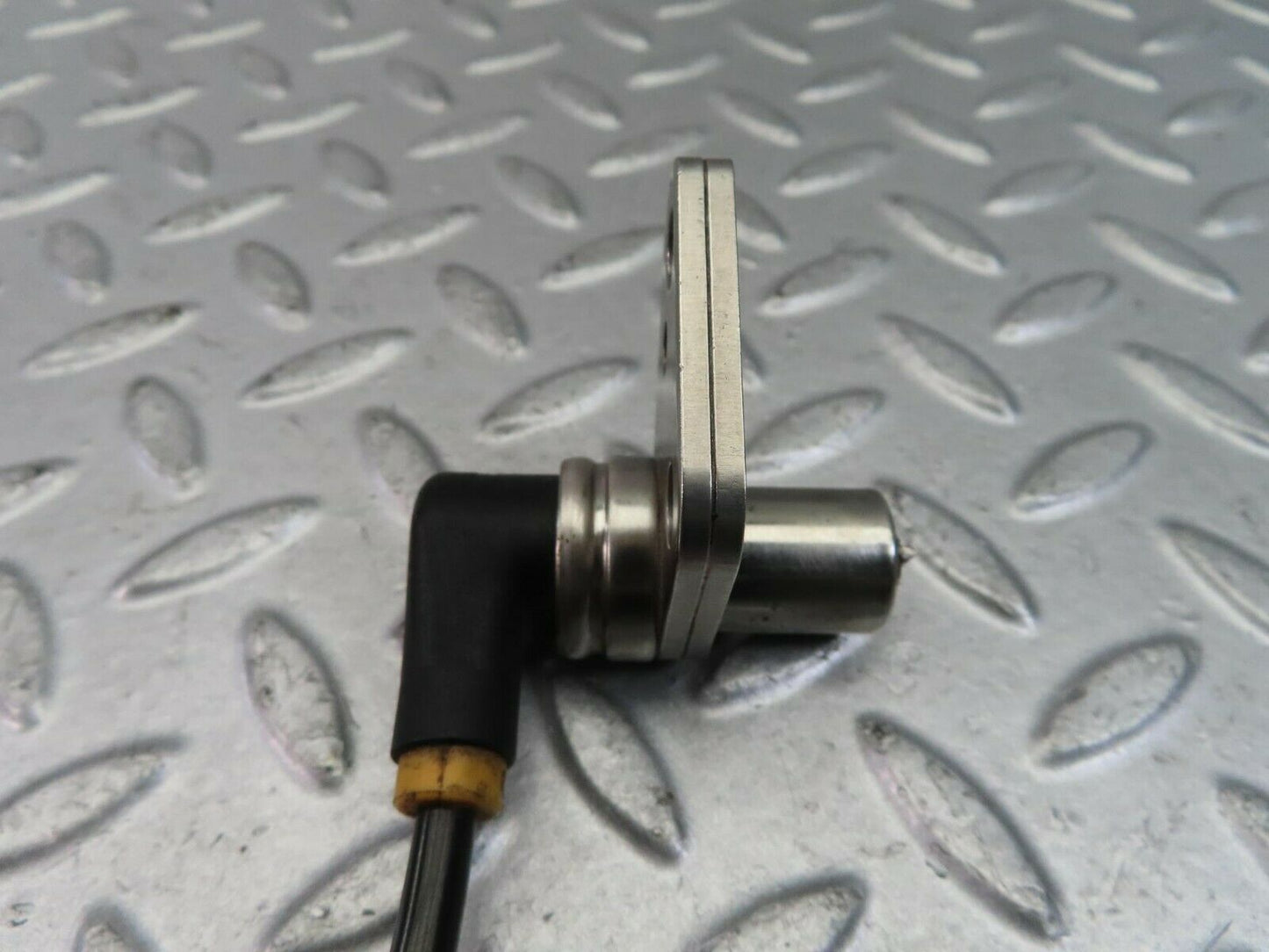 9422 Mercedes-Benz C124 300CE Coupe ABS Sensor