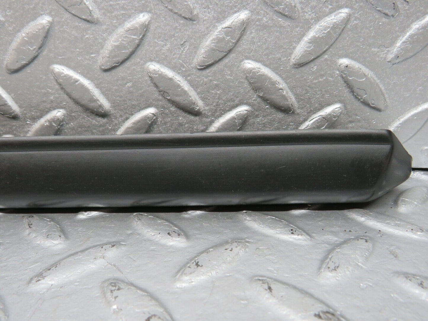 40126 Mercedes-Benz R107 350SL Coupe Front Left Wing Lower Trim