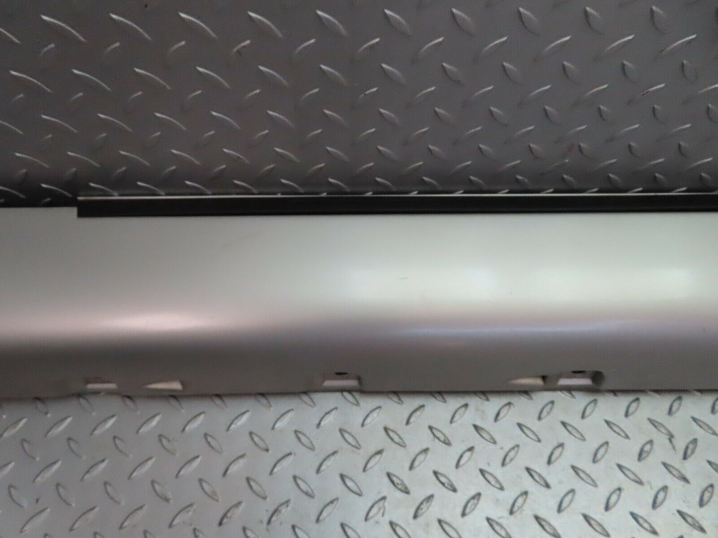 19749 Mercedes-Benz C140 CL420 Coupe Side Skirt Right Side Silver 1406901640