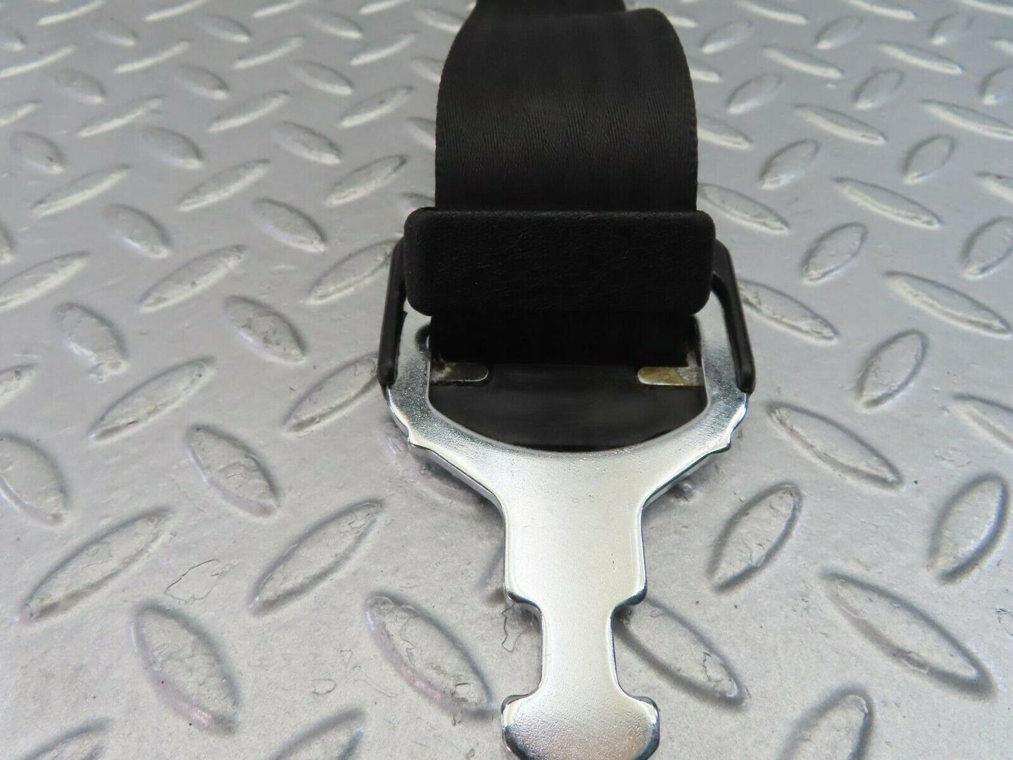 9972 Mercedes-Benz C123 230CE Coupe Rear Seat Belt Set With Buckles 1238607885