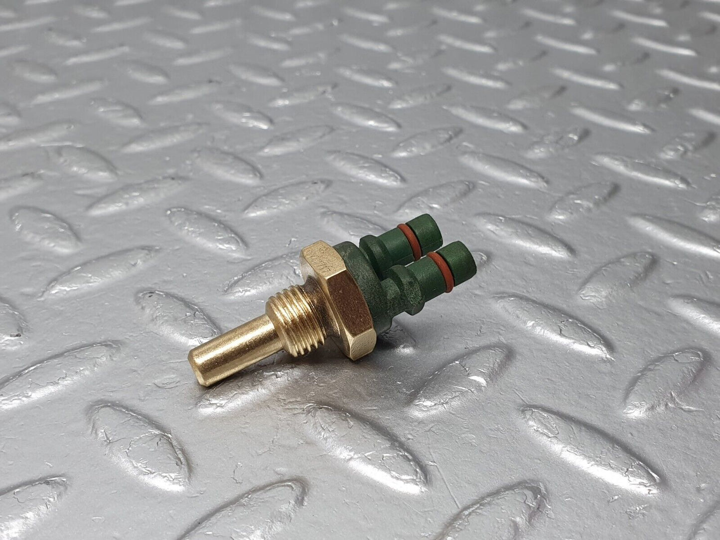 41346 Mercedes-Benz C126 420SEC Coupe Coolant Temperature Sensor Bosch 0065427717 0280130044