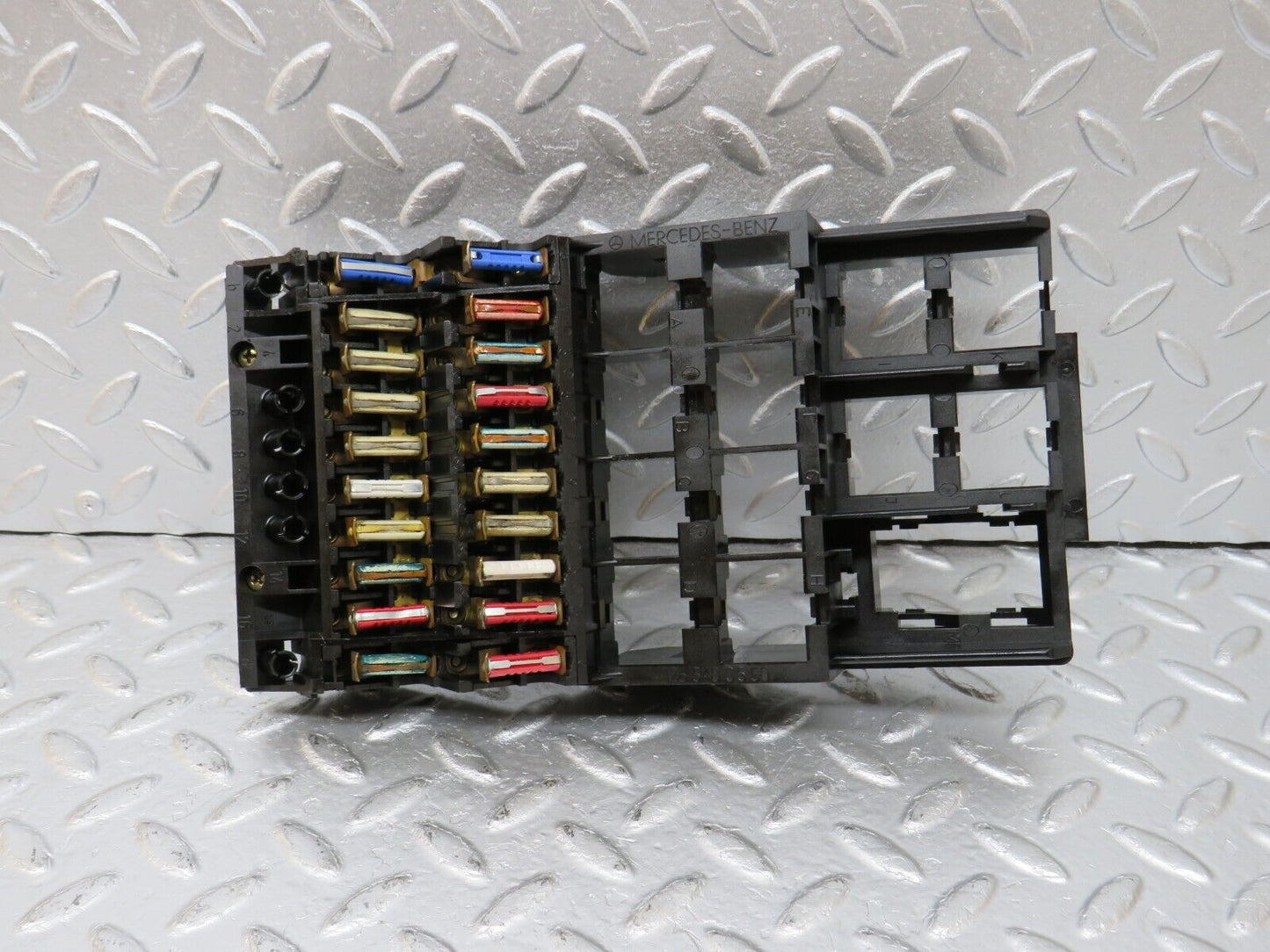34439 Mercedes-Benz C126 380SEC Coupe Fuse Box 1265400550