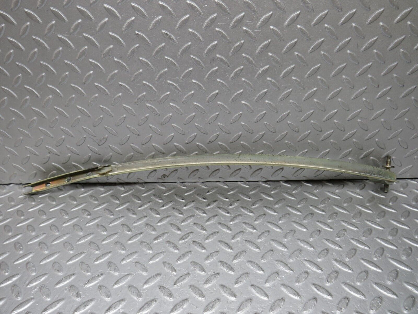 37801 Mercedes-Benz A124 320E Cabriolet Front Right Window Channel