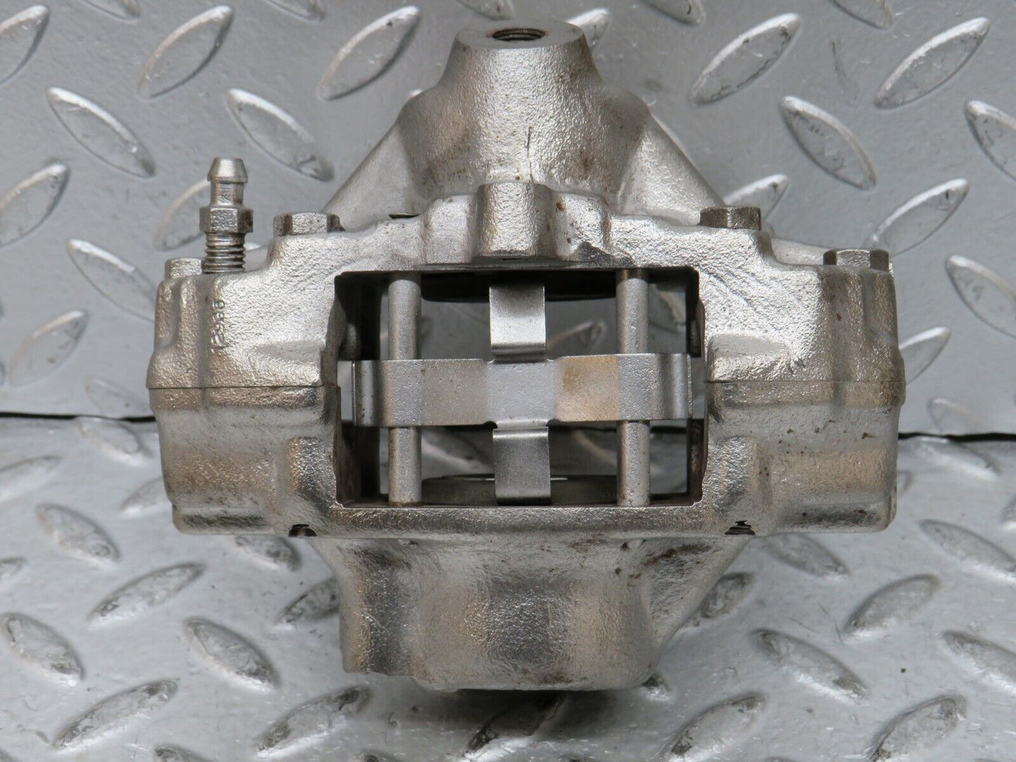 27649 Mercedes-Benz S124 300TE Wagon Rear Left Brake Caliper