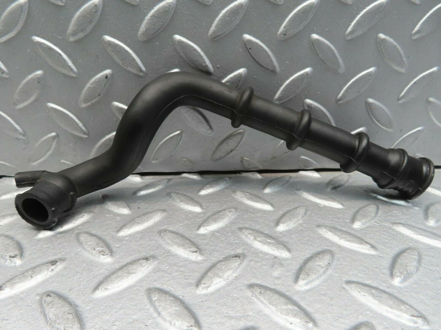 11569 Mercedes-Benz C123 230CE Coupe Air Intake Pipe 1020940282