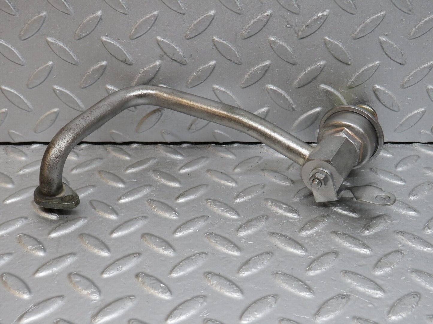 38116 Mercedes-Benz A124 320E Cabriolet EGR Valve Pipe 0001407860