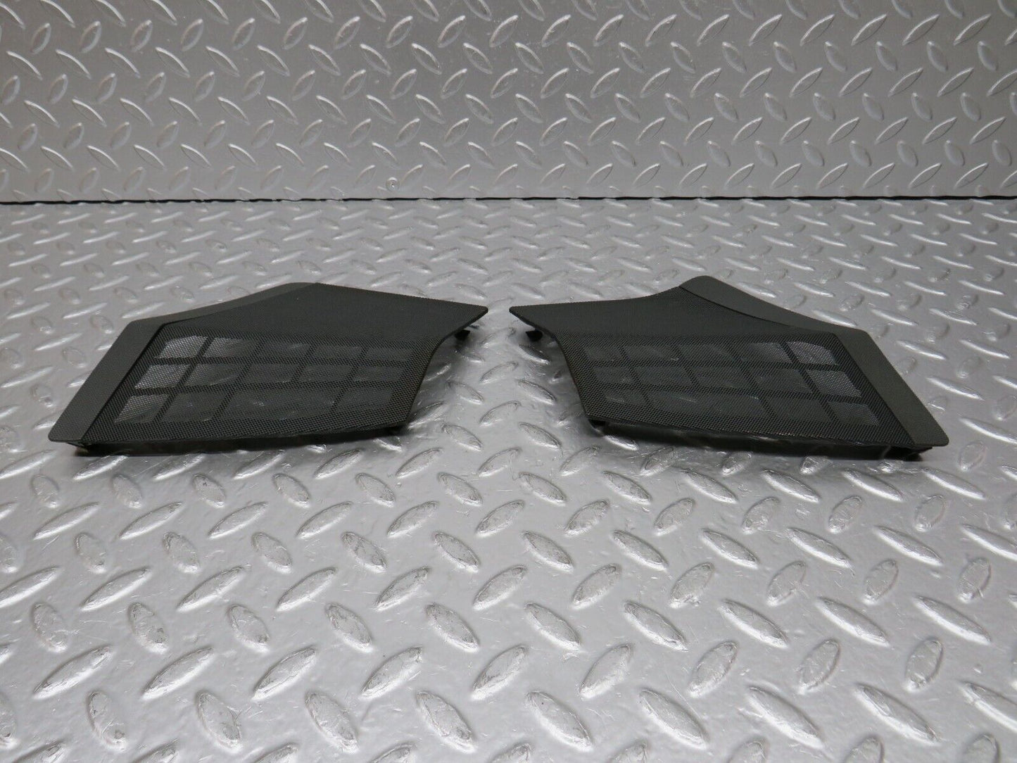 32493 Mercedes-Benz S124 300TE Wagon Dashboard Speaker Cover Pair