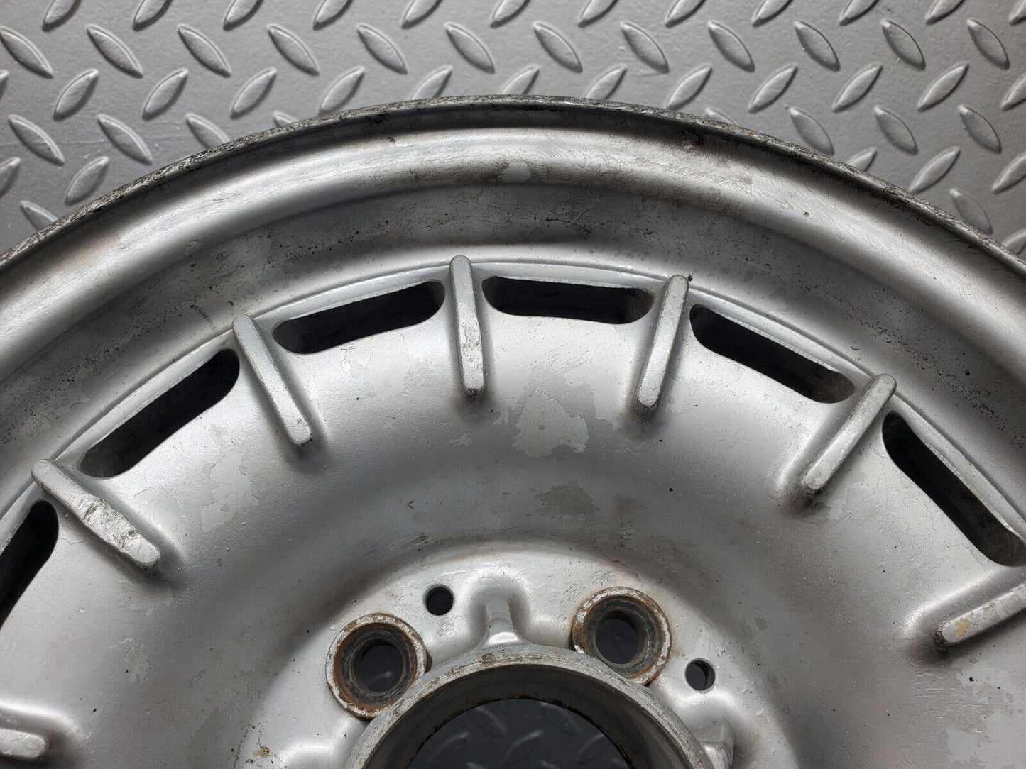 44556 Mercedes-Benz W123 Alloy Wheel Set Mexican Hat 6Jx14H2 ET30 1264001902