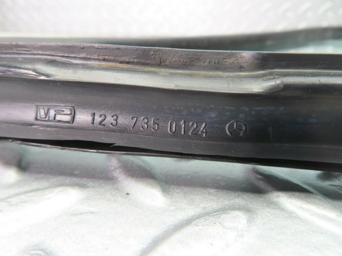 10779 Mercedes-Benz W123 230E Rear Left Quarter Window Glass 1237350124