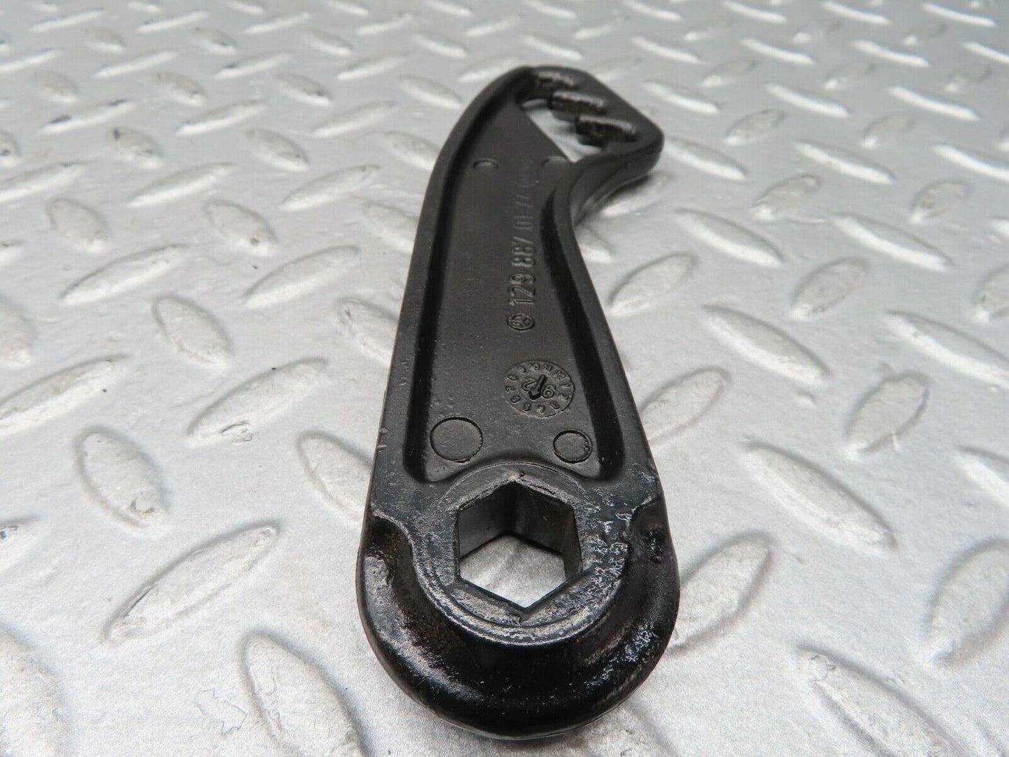 16427 Mercedes-Benz W124 260E Bonnet Hinge Lever Left Side 1298870174