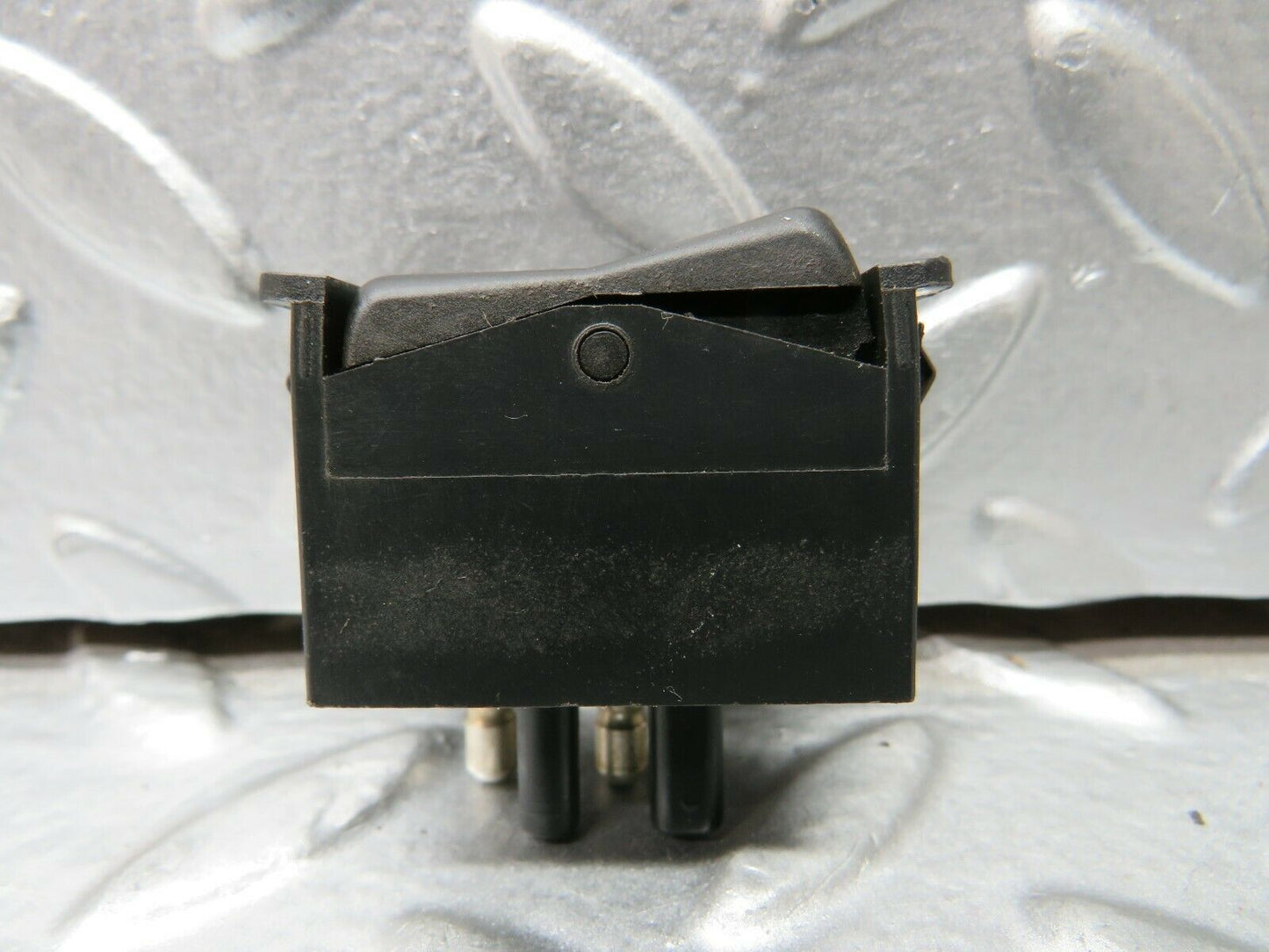 23156 Mercedes-Benz C123 230CE Coupe Interior Light Switch 0008205910
