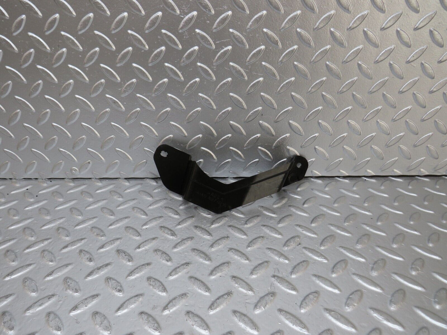 25037 Mercedes-Benz W140 S320 Door Speaker Bracket Right 1408270216