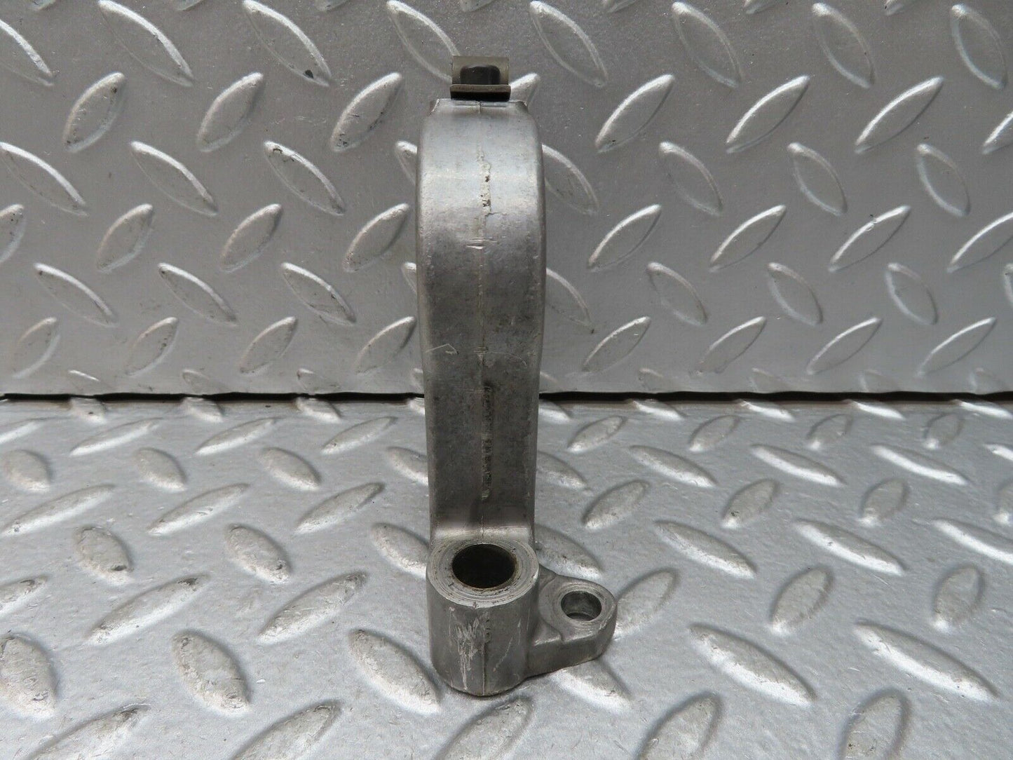 19245 Mercedes-Benz W123 300D Camshaft Tower Bearing 6160510612