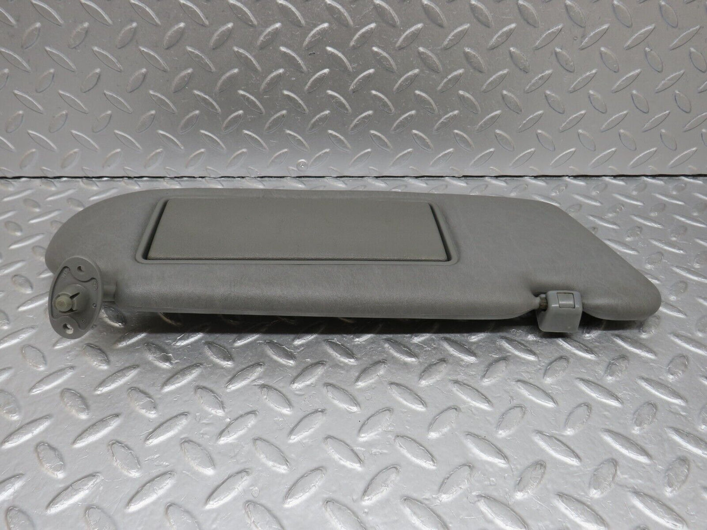 35969 Mercedes-Benz W126 420SE Sun Visor Right Side Grey