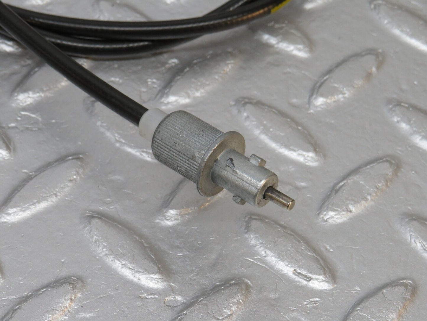 39742 Mercedes-Benz R129 320SL Coupe Steering Lock Gearbox Lockout Cable 1292670964