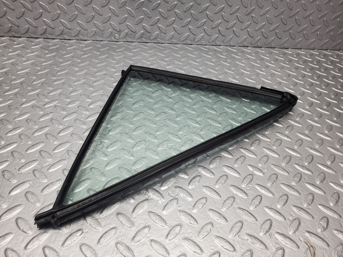 W201 Baby Benz rear right quarter window glass used OEM