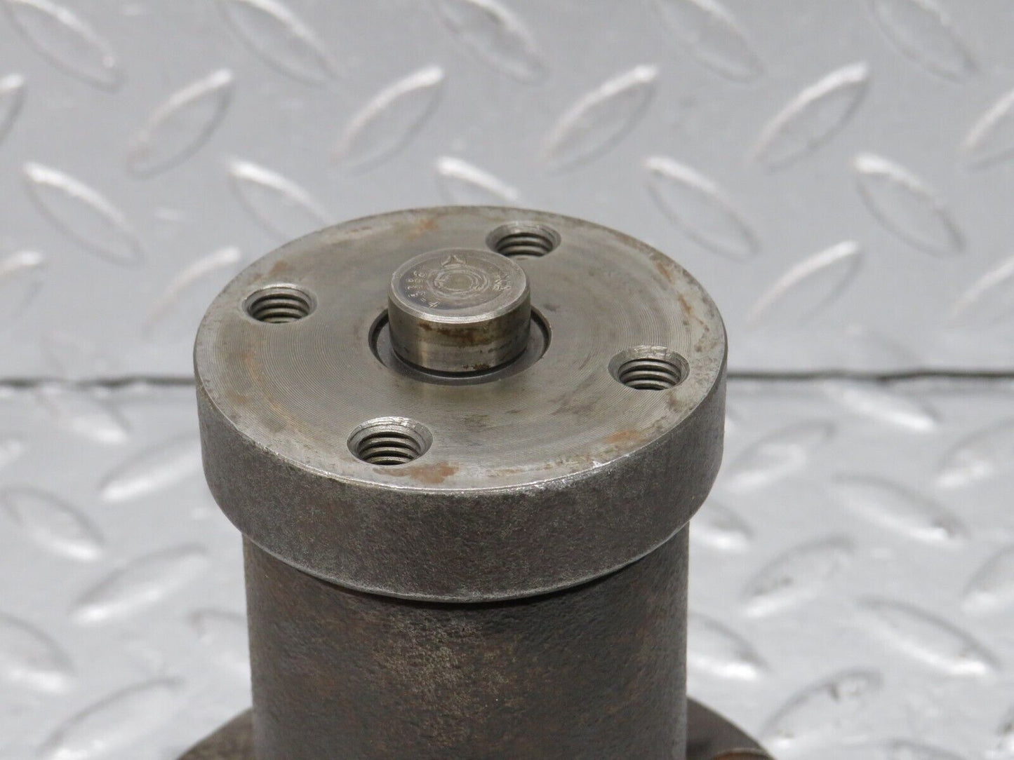 40702 Mercedes-Benz W123 300D Water Pump 1102010110
