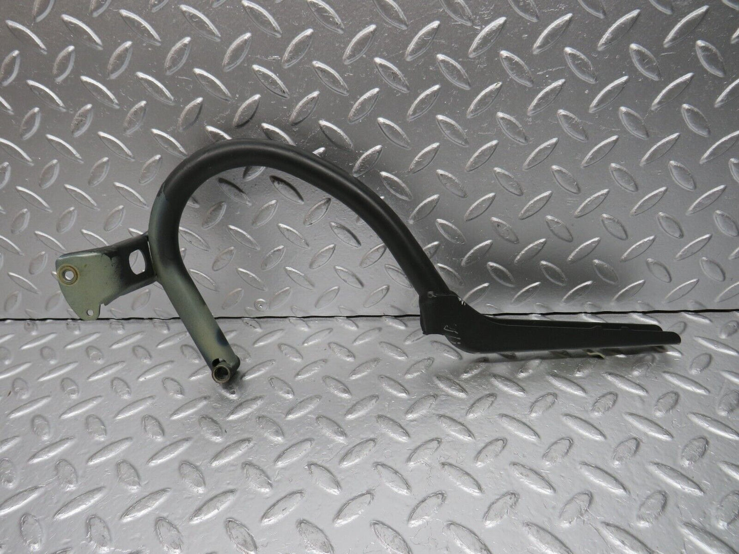 30662 Mercedes-Benz W201 190E 2.0L Boot Lid Trunk Hinge Right Side