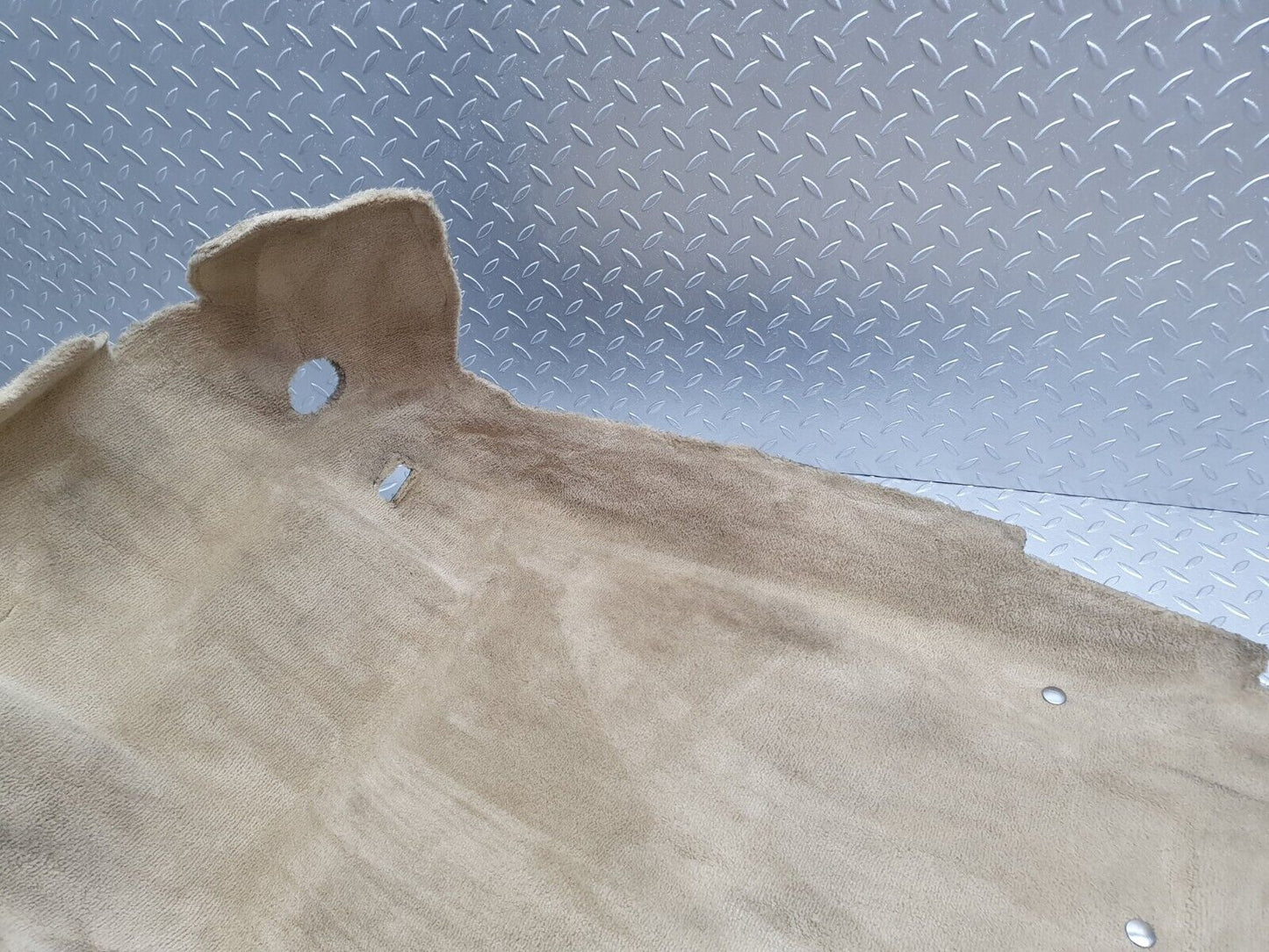 42295 Mercedes-Benz R129 320SL Coupe Front Right Floor Carpet Beige 1296801440