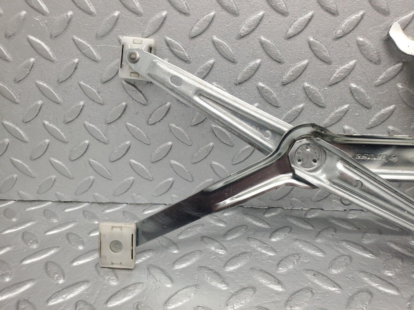 46135 Mercedes-Benz W124 Front Left Power Window Regulator