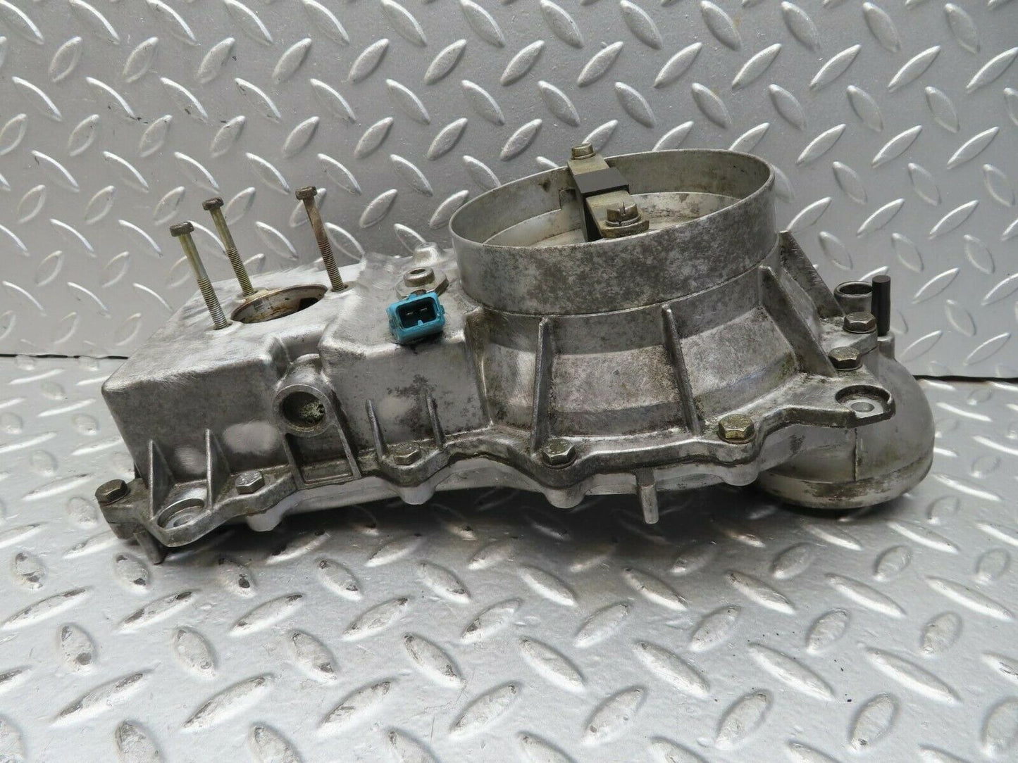 15587 Mercedes-Benz R107 450SL  Air Flow Mass Meter  Sensor Bosch 0438120062