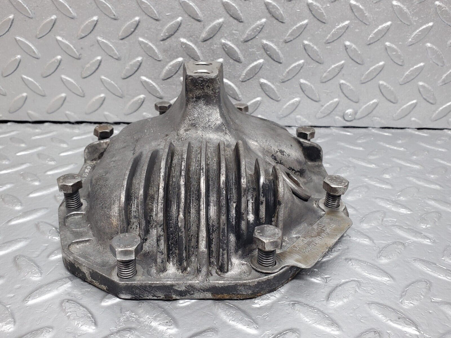 45523 Mercedes-Benz C126 380SEC Coupe Rear Differential Cover 1263510308