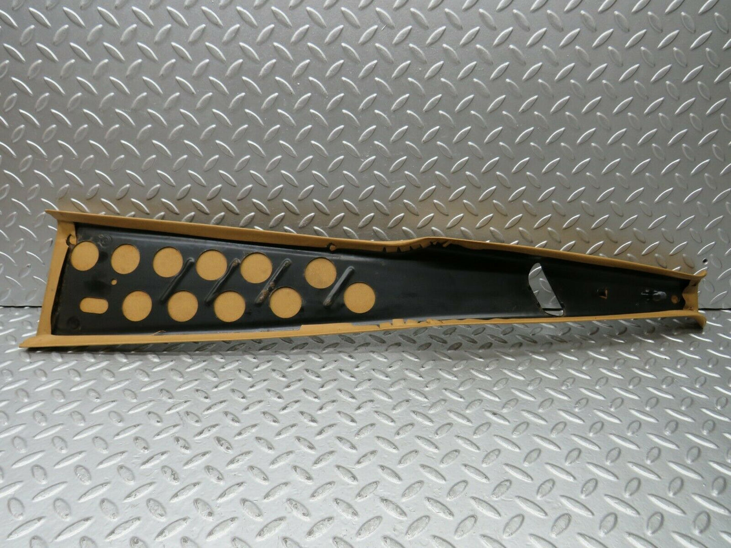 22050 Mercedes-Benz S123 280TE Wagon B Pillar Cover Right Side Palomino