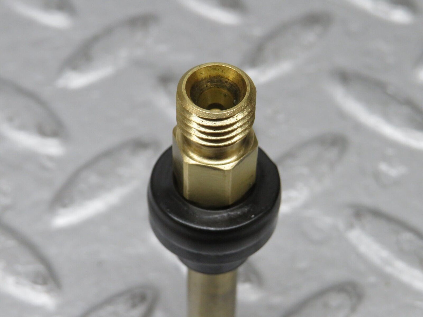 36702 Mercedes-Benz W201 190E Fuel Injector 0437502047