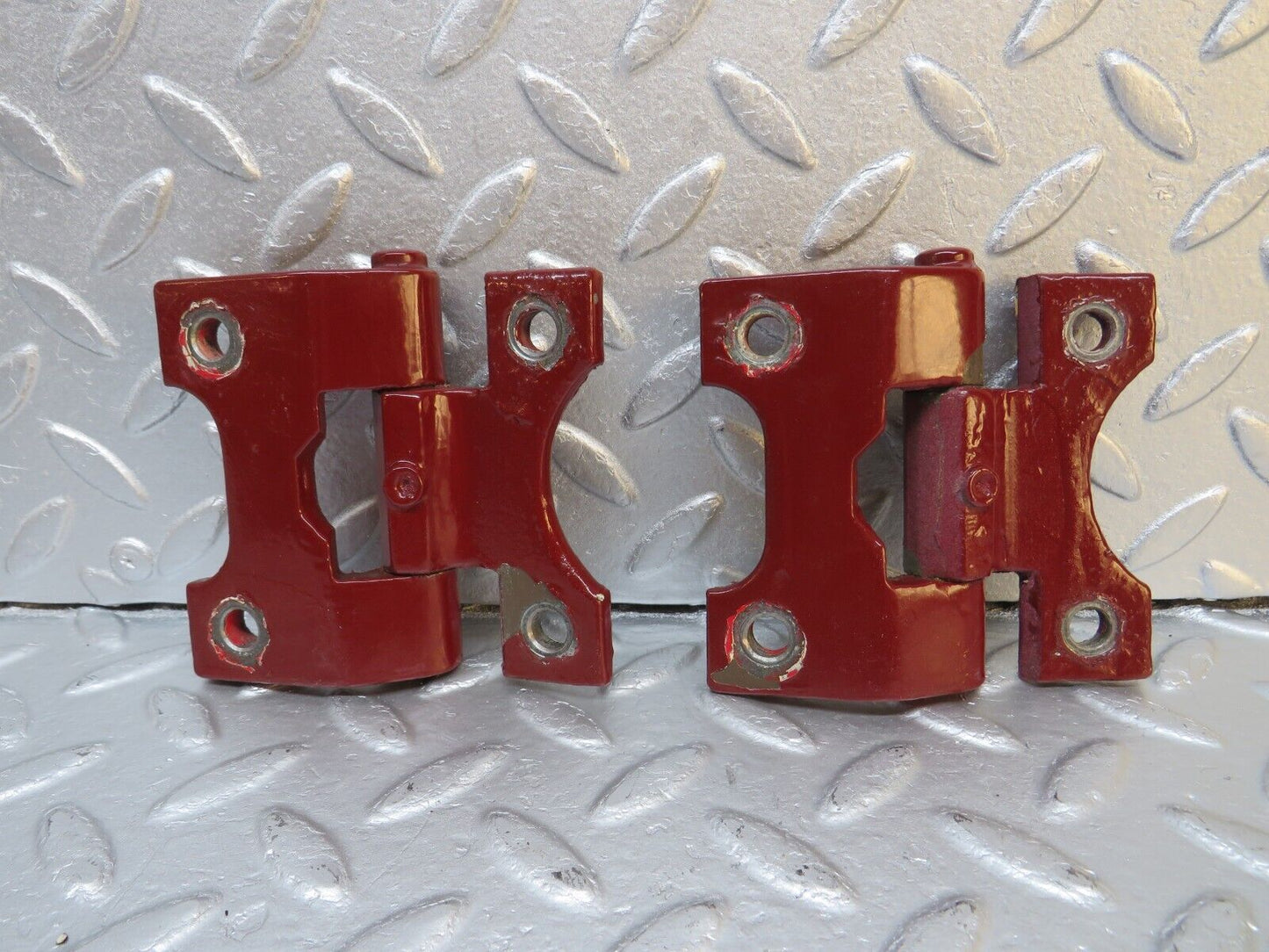 40030 Mercedes-Benz R107 350SL Door Hinge Right Side