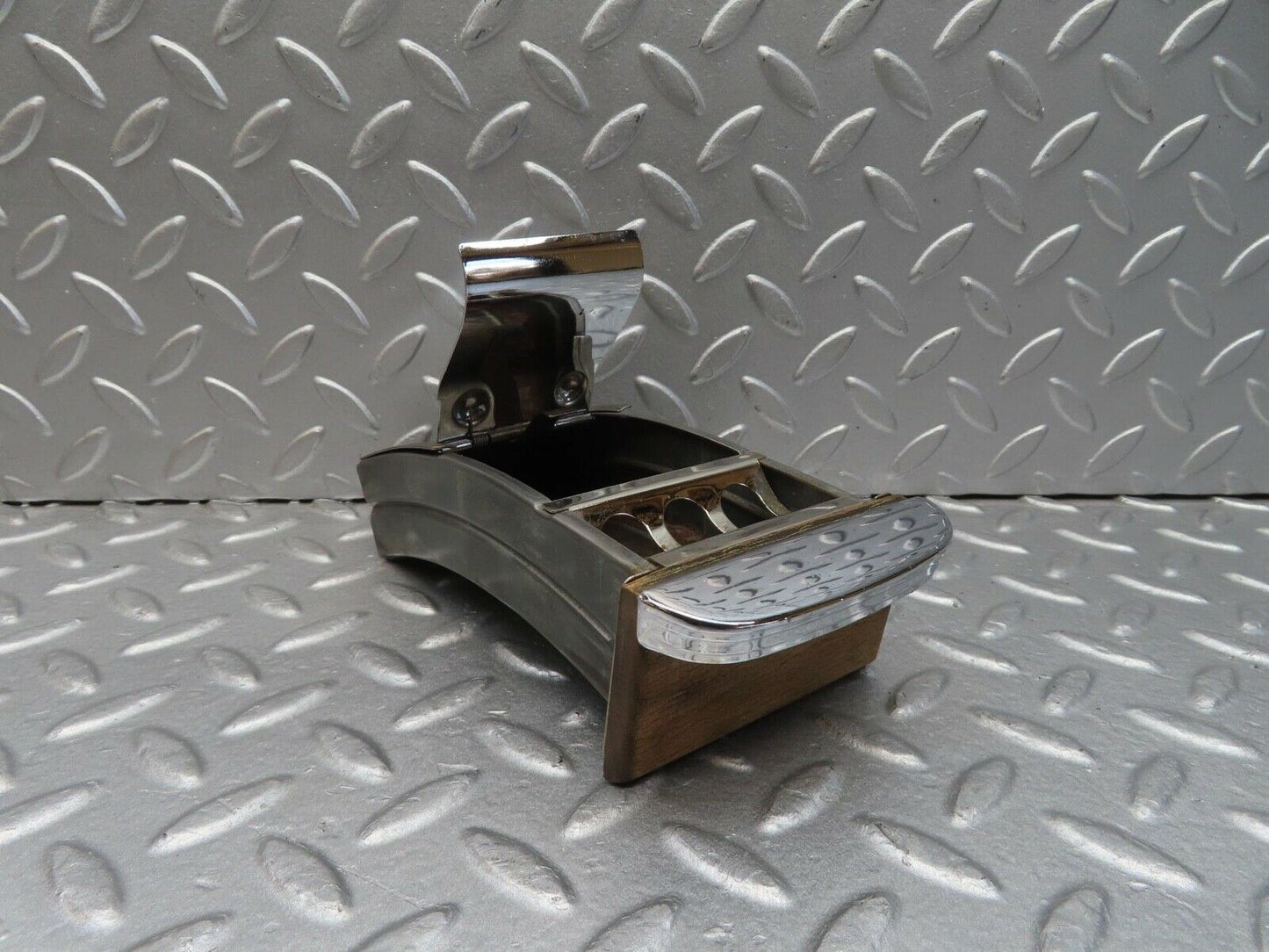 12889 Mercedes-Benz W111 Centre Console Ashtray Wood Finish