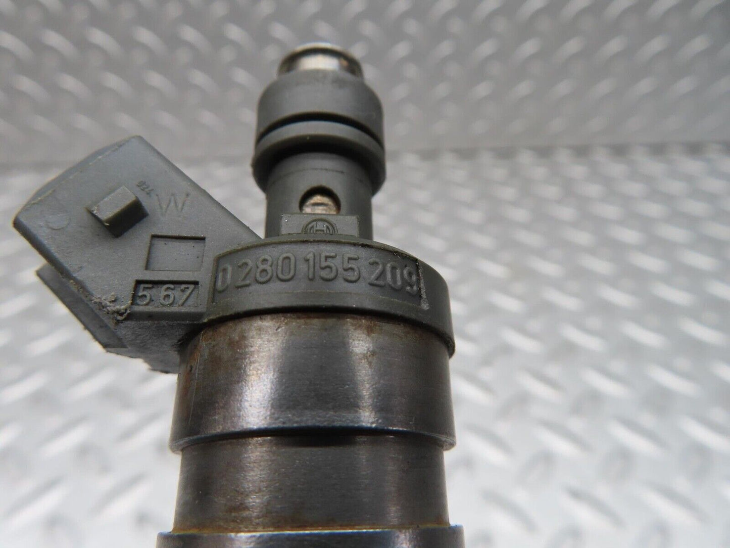 15072 Mercedes-Benz W140 S320 Fuel Injector Bosch 0280155209