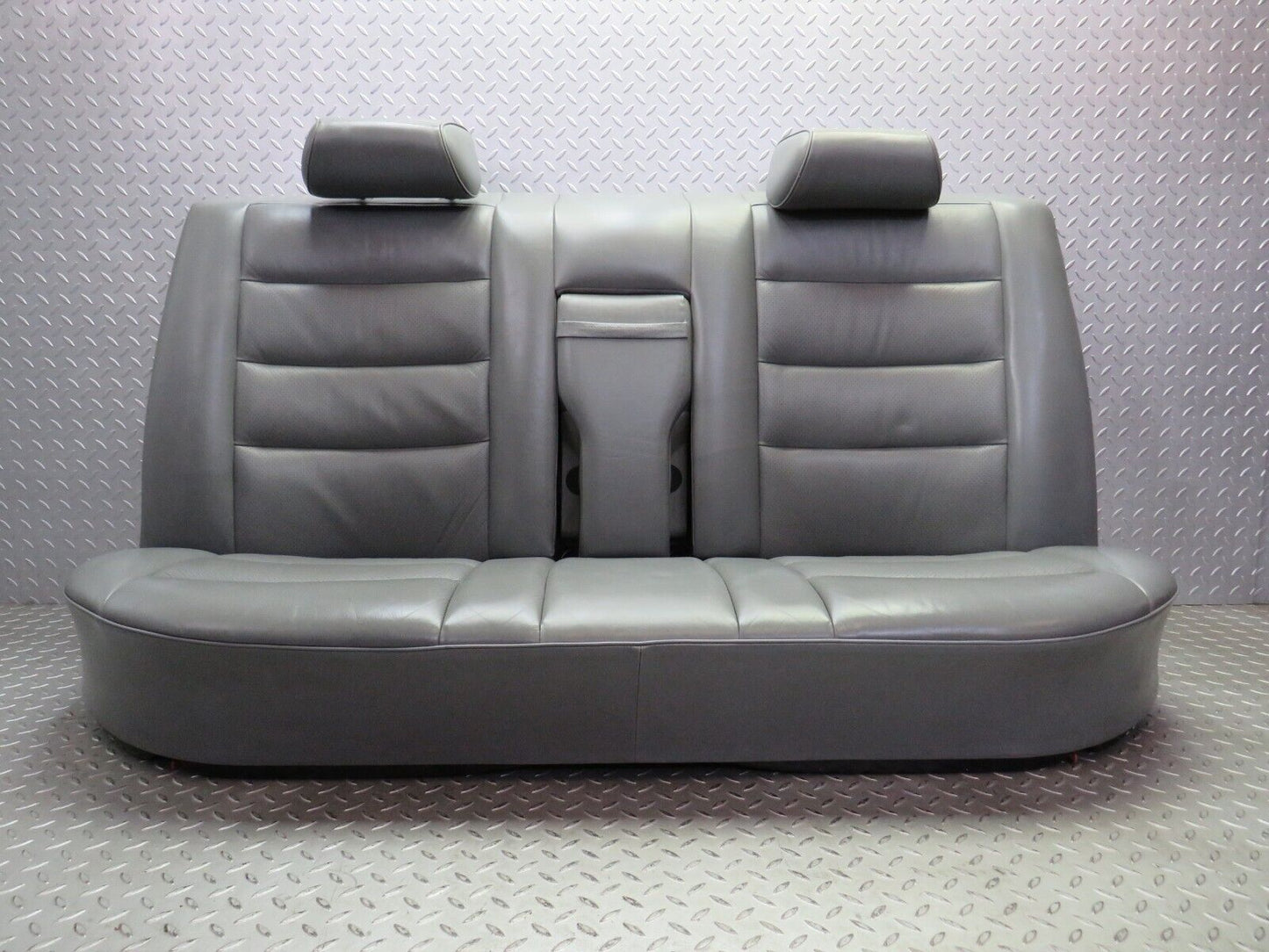42911 Mercedes-Benz W126 420SE Rear Seat Leather Grey 1269202750 1269202716