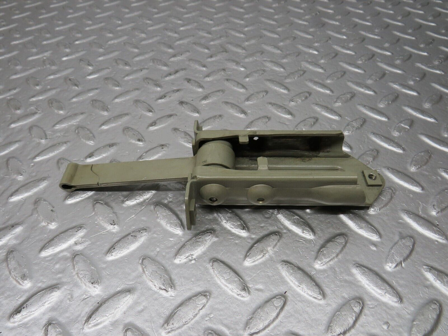 33691 Mercedes-Benz W201 190E 2.0L Door Safety Check Strap