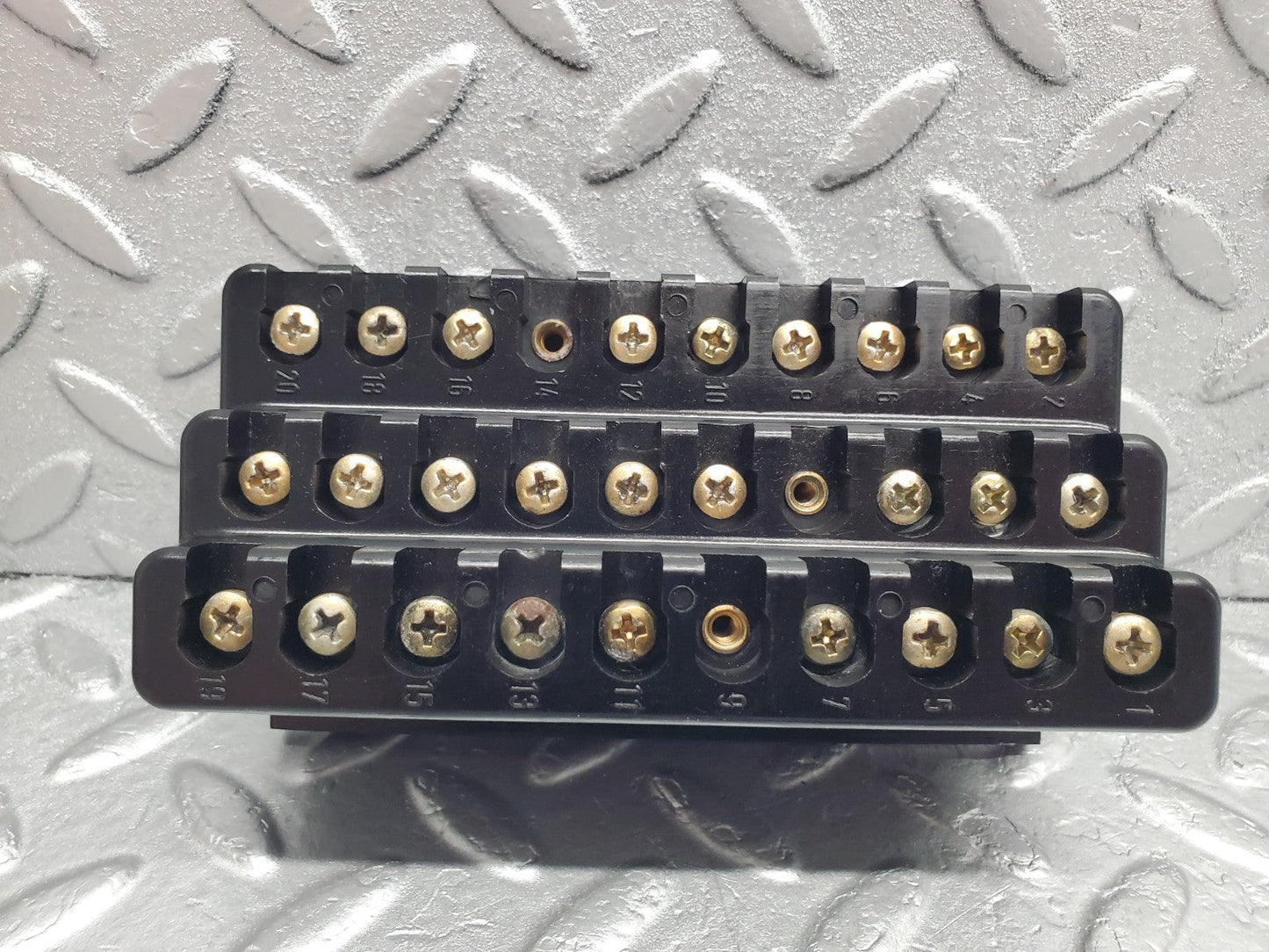 45350231