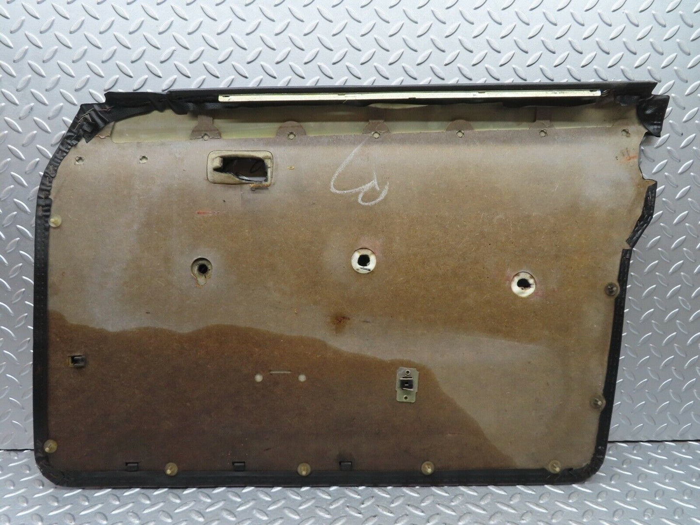 19030 Mercedes-Benz W123 300D Front Left Door Card Black