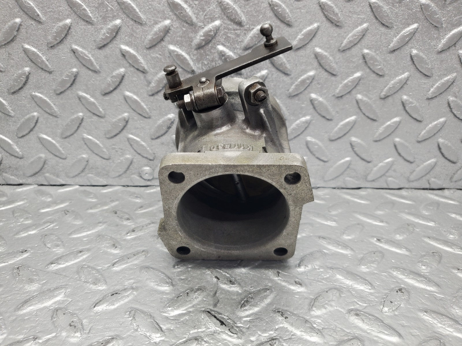 W112 throttle body valve used OEM