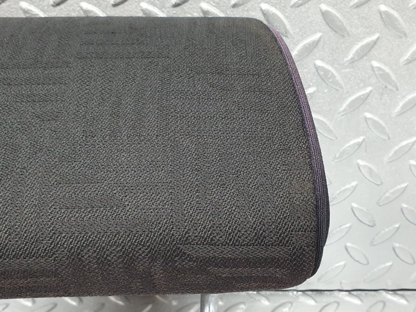41828 Mercedes-Benz W202 C200 Rear Left Headrest
