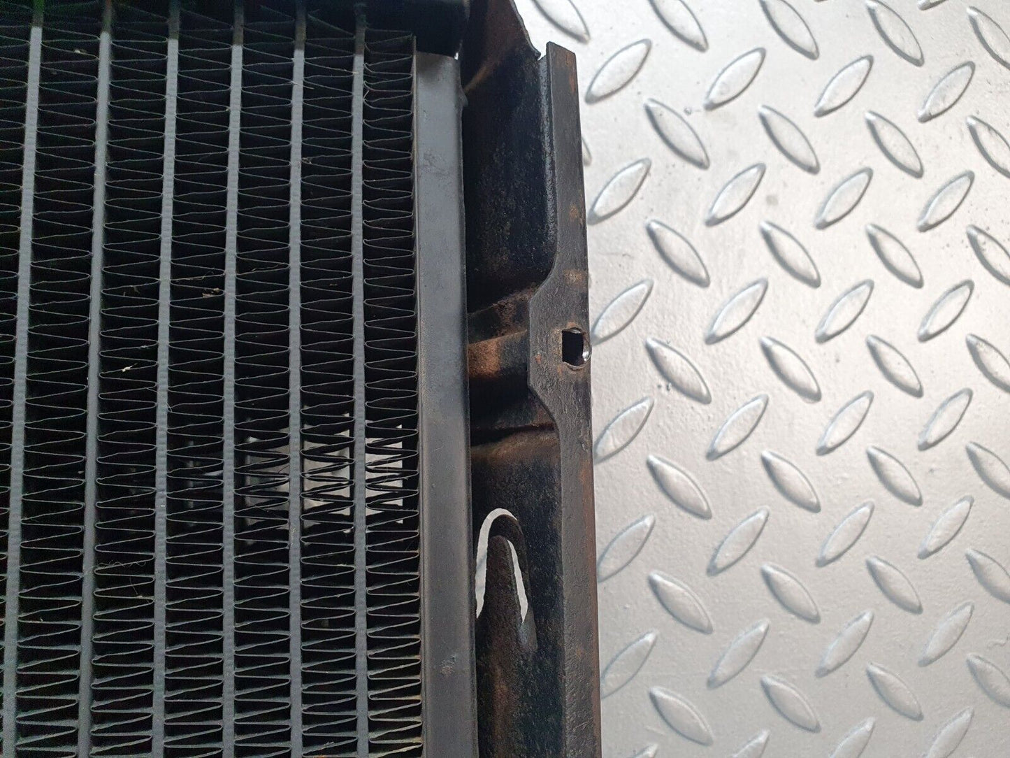 43317 Mercedes-Benz W108 280SE Engine Coolant Radiator Behr 1085000803