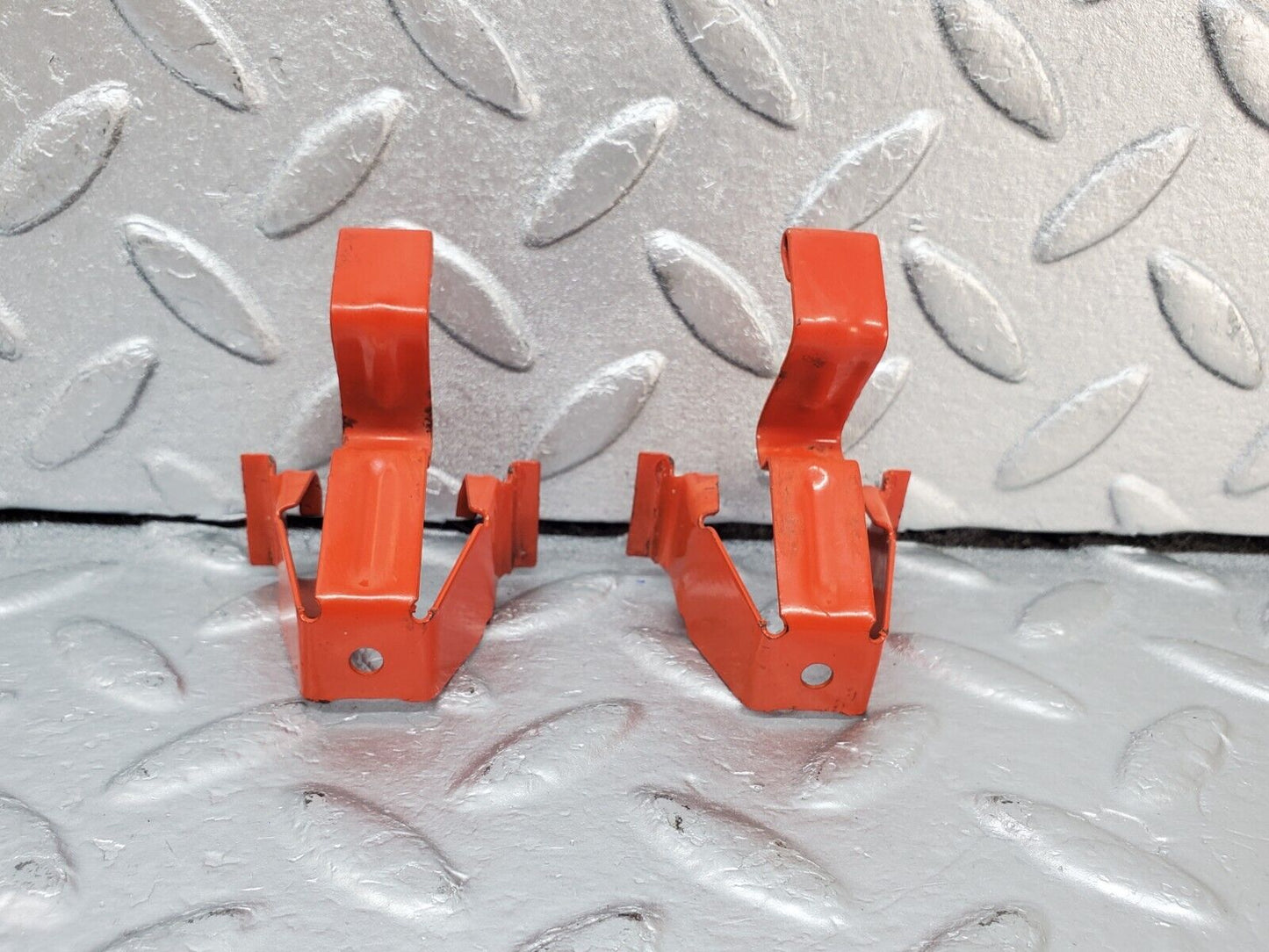 45029 Mercedes-Benz R129 300SL Coupe Rear Seat Holder 2x