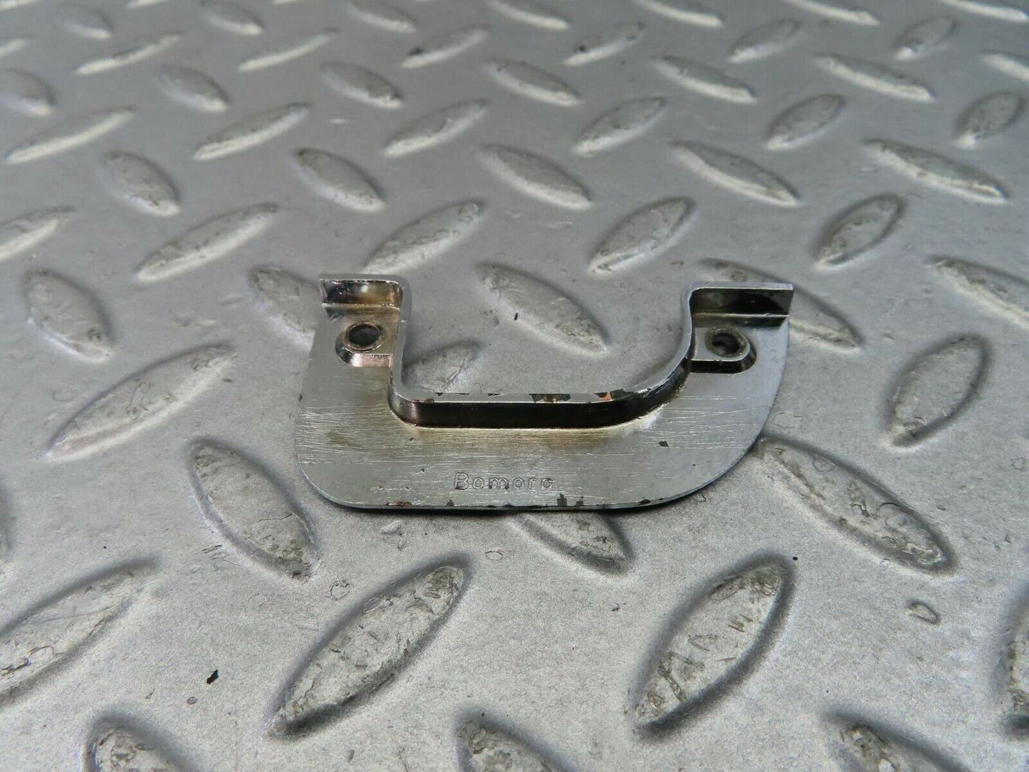 9052 Mercedes-Benz W115 Right Interior Chrome Door Latch Trim